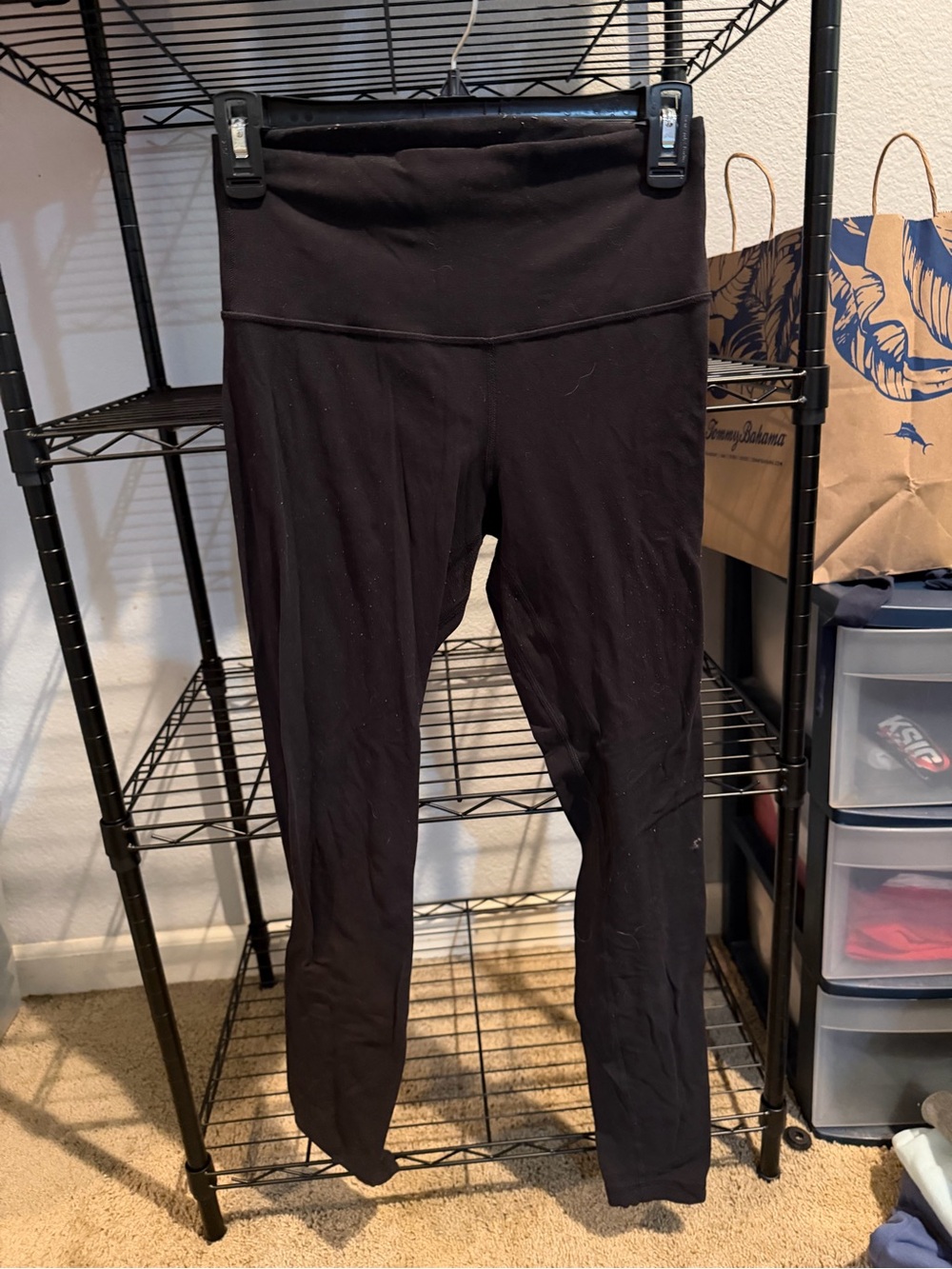 Lululemon Black 28” Wunder Under High-Rise Leggings